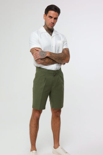 Elevate your summer wardrobe with our Green Linen Shorts. Crafted from breathable fabric, these shorts are perfect for any summer event.