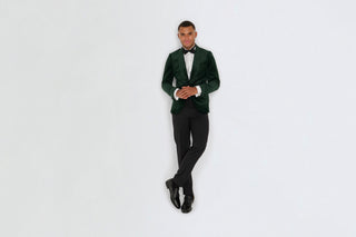 Leo Velvet Tuxedo Dinner Jacket with Shawl Lapel Detail in Emerald Green